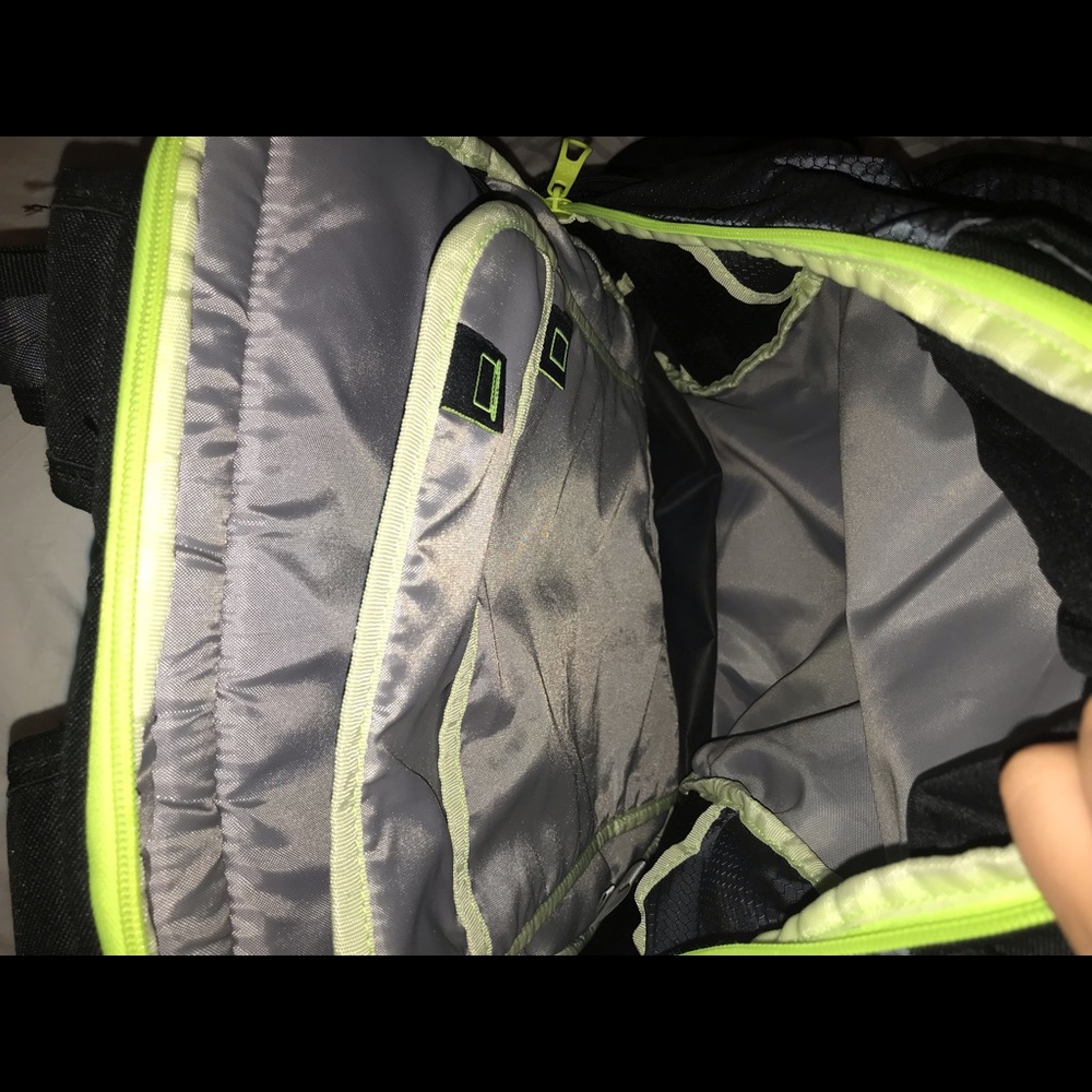 Adidas Load Spring Laptop backpack - Picture 4 of 4
